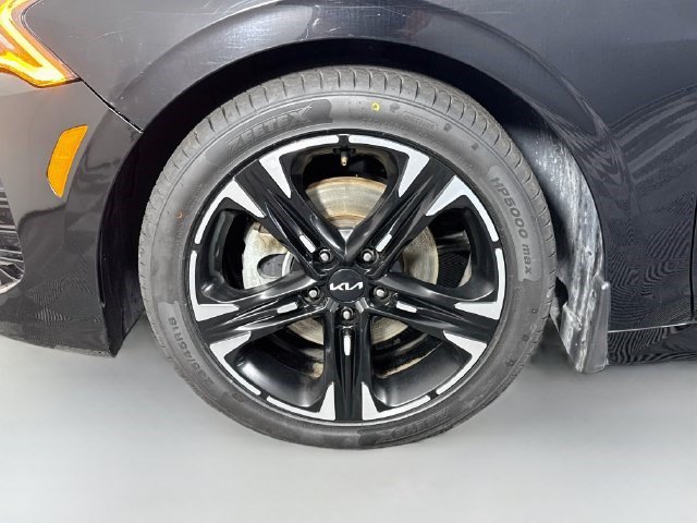 Used 2022 Kia K5 GT-Line FWD image 37
