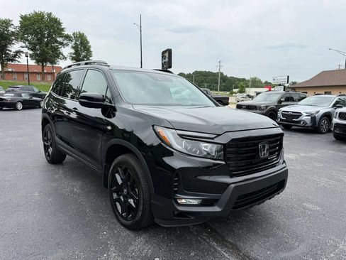 Used 2024 Honda Passport Black Edition image 8
