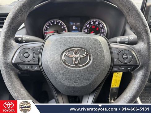 Certified 2022 Toyota RAV4 LE image 17