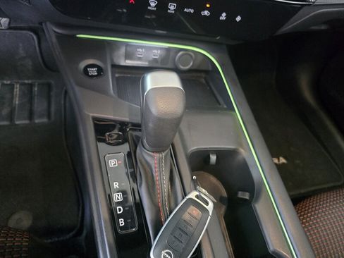 Used 2026 Nissan Sentra SR w/ Floor Mat Package FWD image 19