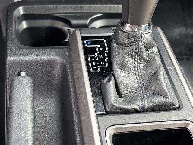 Used 2021 Toyota Tacoma Limited AWD/4WD image 29