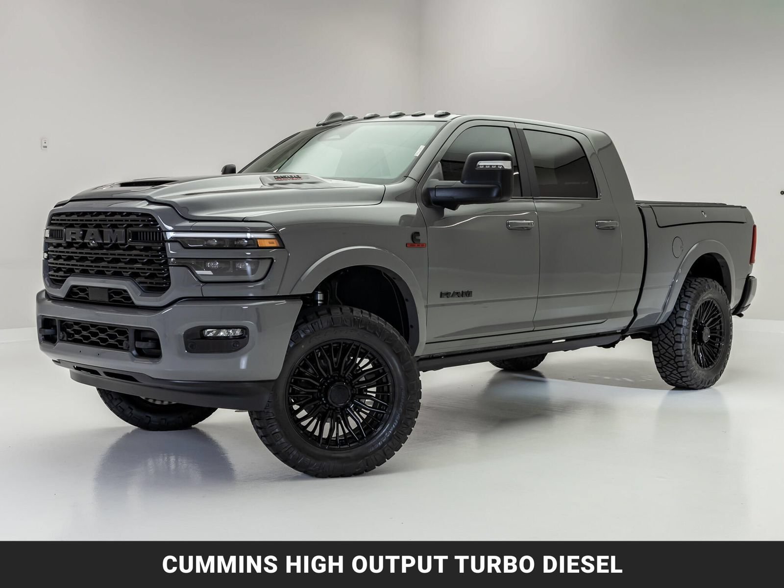 Used 2026 RAM 2500 Limited AWD/4WD image 5