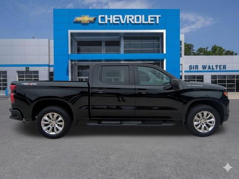 Used 2025 Chevrolet Silverado 1500 Custom AWD/4WD image 7