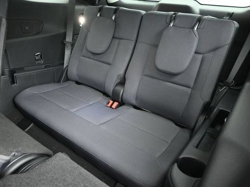 New 2026 Ford Explorer Active RWD image 19