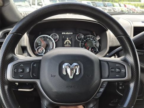 Used 2024 RAM 3500 Tradesman w/ Chrome Appearance Group AWD/4WD image 20