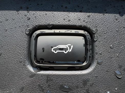 Certified 2023 Hyundai Tucson Limited image 12