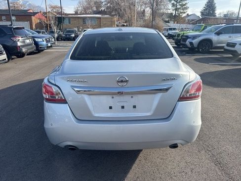 Used 2015 Nissan Altima 3.5 SL image 4