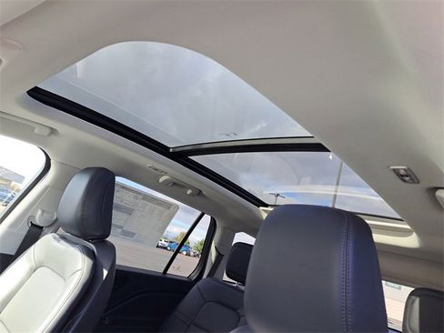 New 2026 Lincoln Aviator Premiere w/ Jet Appearance Package image 8