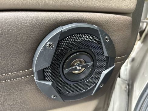 Used 2020 GMC Savana 2500 Extended w/ Enhanced Convenience Package image 27