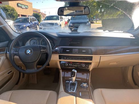 Used 2013 BMW 528i xDrive Sedan image 17