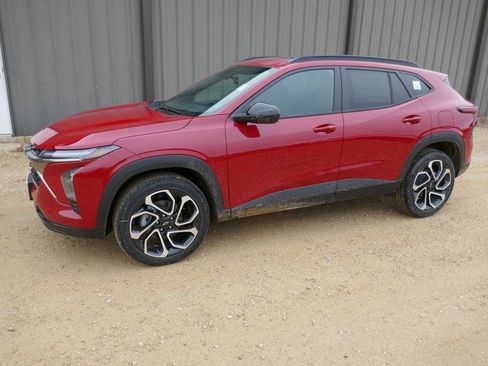 New 2026 Chevrolet Trax RS w/ Sunroof Package image 6