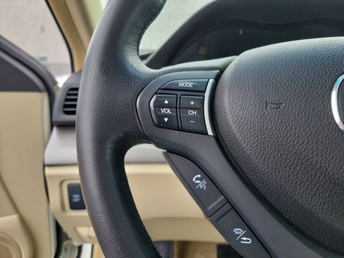 Used 2009 Acura TSX Tech Pkg image 23