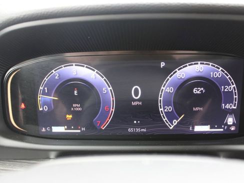 Used 2024 Jeep Wagoneer Series II image 40