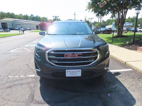 Used 2018 GMC Terrain SLE w/ Infotainment Package I FWD image 12