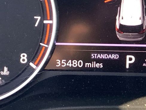 Used 2025 Nissan Rogue SV image 9