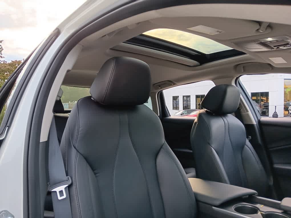 Used 2023 Acura TLX FWD image 19