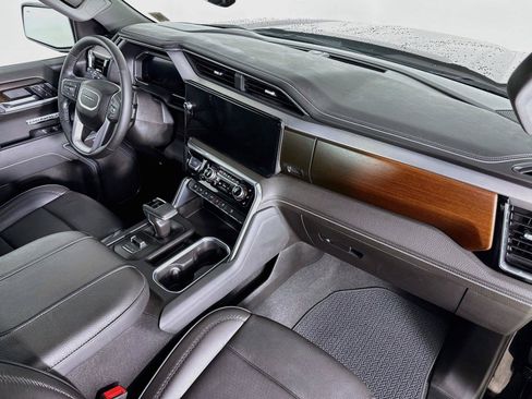 Used 2026 GMC Sierra 1500 Denali w/ Denali Reserve Package AWD/4WD image 32