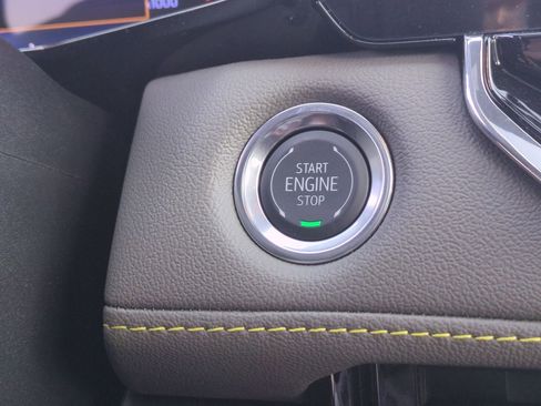 New 2026 Chevrolet Colorado ZR2 w/ Technology Package image 17