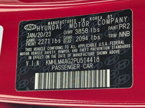 Used 2023 Hyundai Elantra SEL image 16