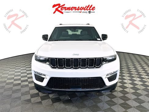 New 2025 Jeep Grand Cherokee Limited image 2