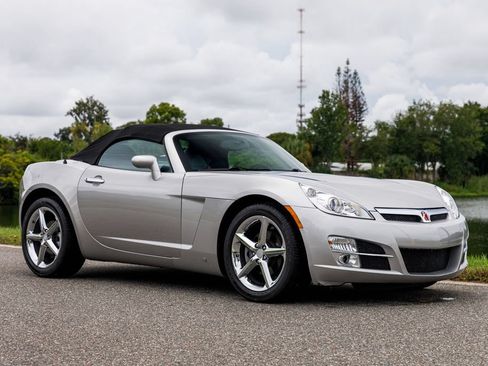 Used 2008 Saturn Sky w/ Premium Trim Package RWD image 13