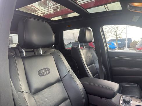 Used 2015 Jeep Grand Cherokee Overland image 35