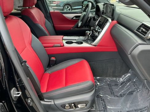 Certified 2024 Lexus LX 600 F Sport AWD/4WD image 25