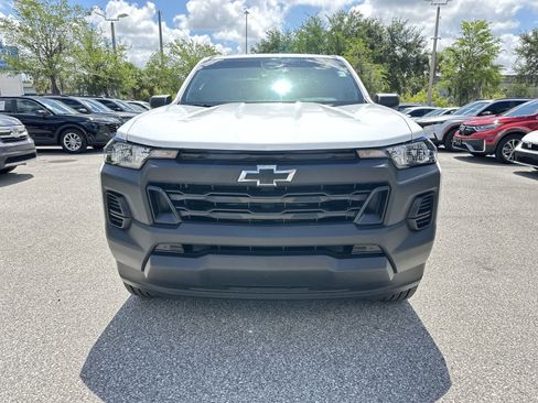 Used 2025 Chevrolet Colorado W/T w/ WT Custom Package RWD image 8