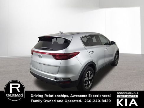 Certified 2022 Kia Sportage LX image 6