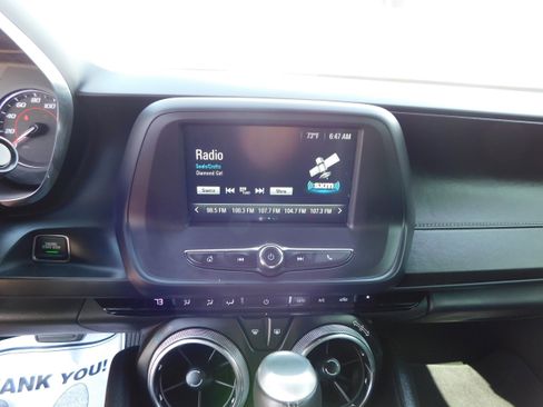 Used 2018 Chevrolet Camaro LT w/ RS Package image 13