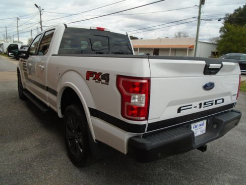 Used 2018 Ford F150 XLT w/ Equipment Group 302A Luxury image 4