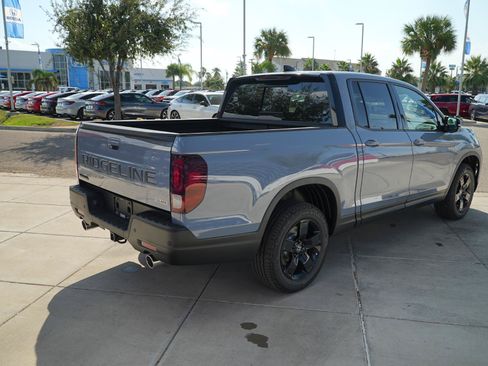 Used 2026 Honda Ridgeline Black Edition image 10