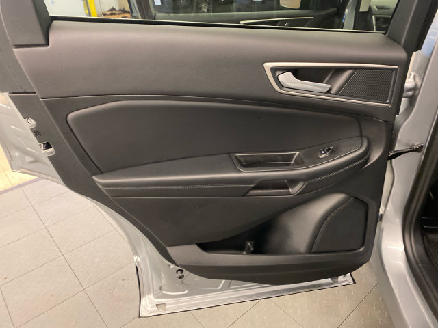 Used 2024 Ford Edge SEL w/ Convenience Package AWD/4WD image 28