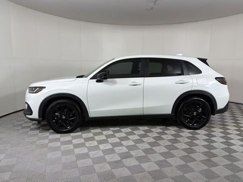 Certified 2024 Honda HR-V Sport image 2