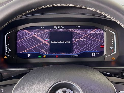 Used 2021 Volkswagen Tiguan SEL image 14