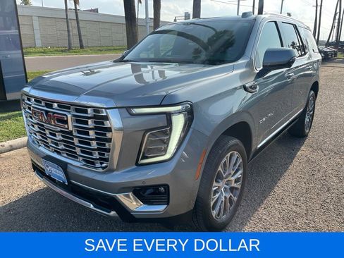 Used 2025 GMC Yukon Denali w/ Denali Reserve Package RWD image 3