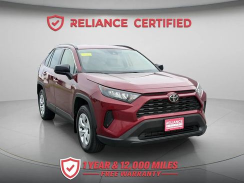 Used 2019 Toyota RAV4 LE w/ All Weather Liner Package AWD/4WD image 9