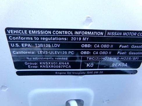 Used 2019 Nissan Versa SV image 39