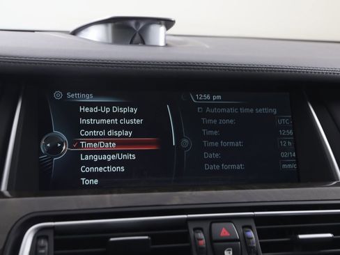 Used 2013 BMW 750i xDrive image 37