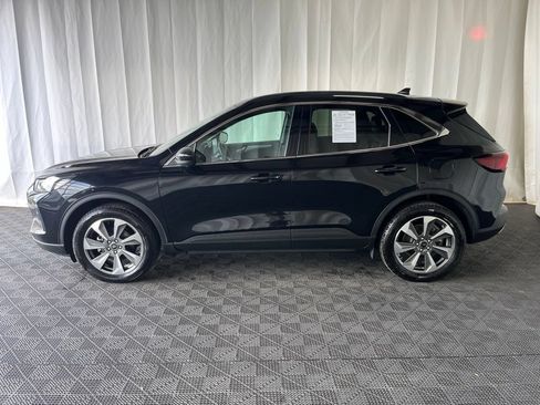 Used 2024 Ford Escape Platinum AWD/4WD image 28
