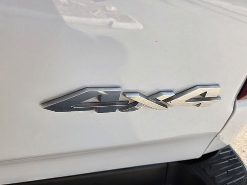 Used 2023 RAM 1500 Laramie AWD/4WD image 22