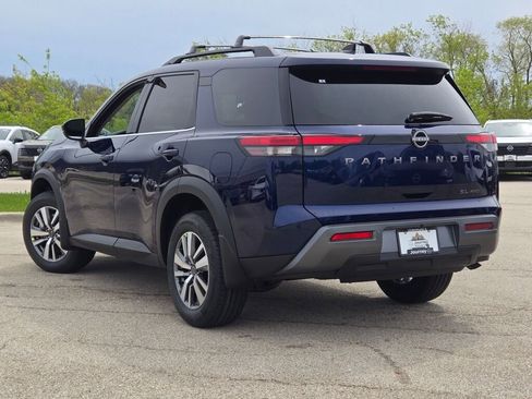 New 2026 Nissan Pathfinder SL w/ Cargo Package AWD/4WD image 12