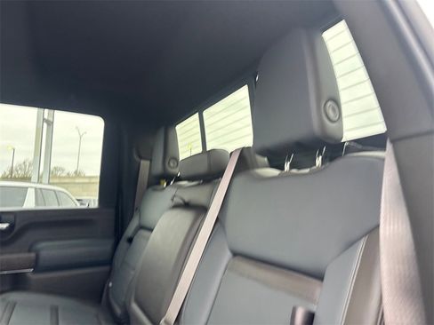 Certified 2022 GMC Sierra 3500 Denali image 29