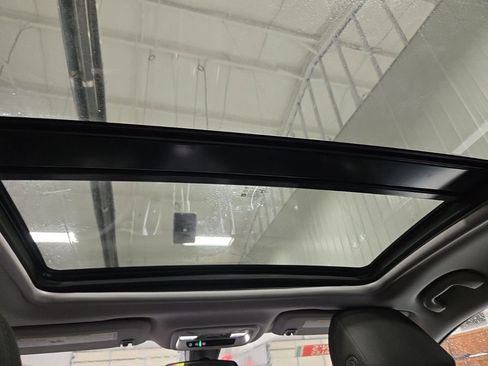 Used 2022 Chevrolet Malibu LT image 5