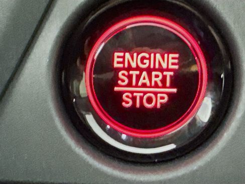 New 2026 Honda Pilot Touring image 24