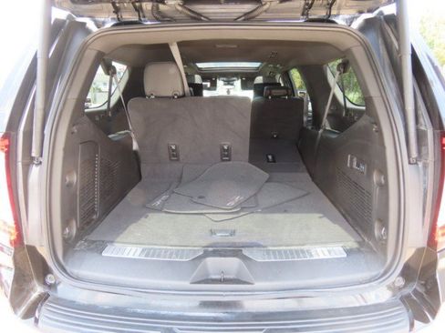 Used 2024 GMC Yukon XL Denali w/ Denali Reserve Package AWD/4WD image 12