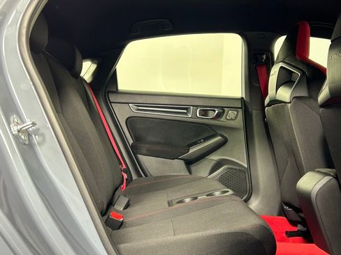 Used 2025 Honda Civic Type R image 14