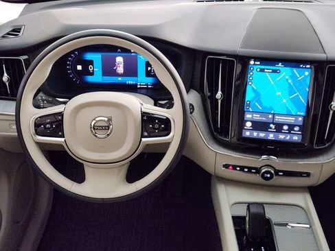 New 2025 Volvo XC60 T8 Plus w/ Protection Package Premier AWD/4WD image 27