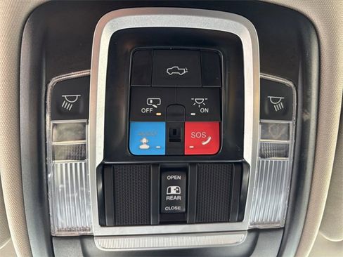 Used 2024 RAM 2500 Laramie w/ Safety Group image 30