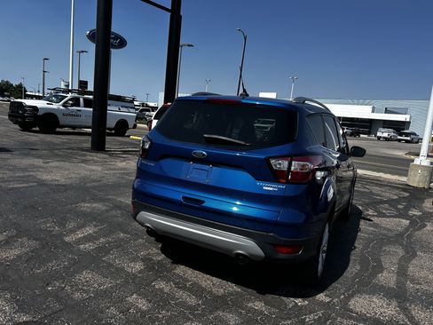 Used 2018 Ford Escape Titanium AWD/4WD image 5